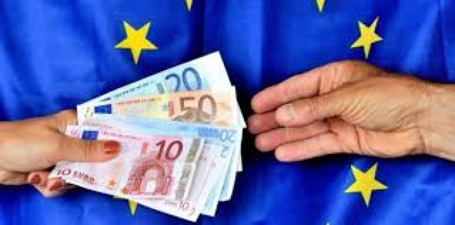 Atingerea unei absorbţii de 26% din fondurile europene
