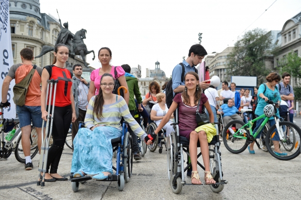 O societate fără bariere pentru persoanele cu dizabilități